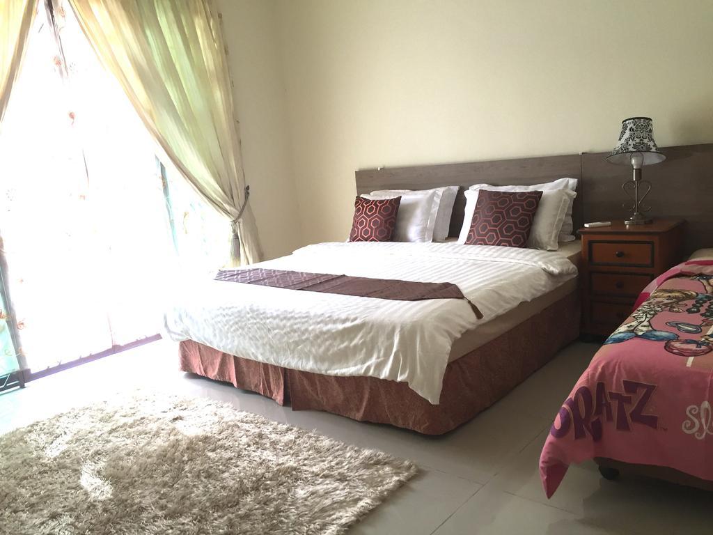 Vila Ayah Kota Bharu Buitenkant foto